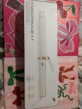 T3 White & Rose Gold SinglePass Curl X 1" Curling Iron